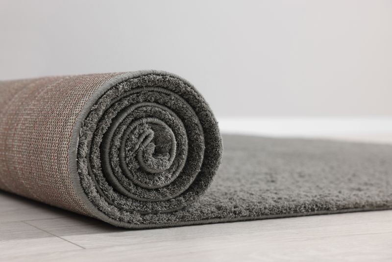 How to Responsibly Dispose of Carpet