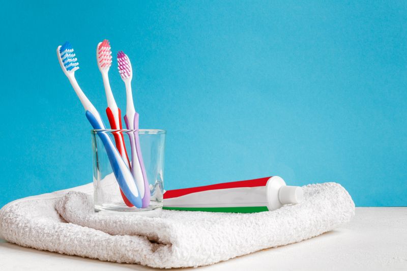 How to Responsibly Dispose of Toothbrushes