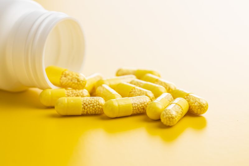 How to Properly Dispose of Vitamins