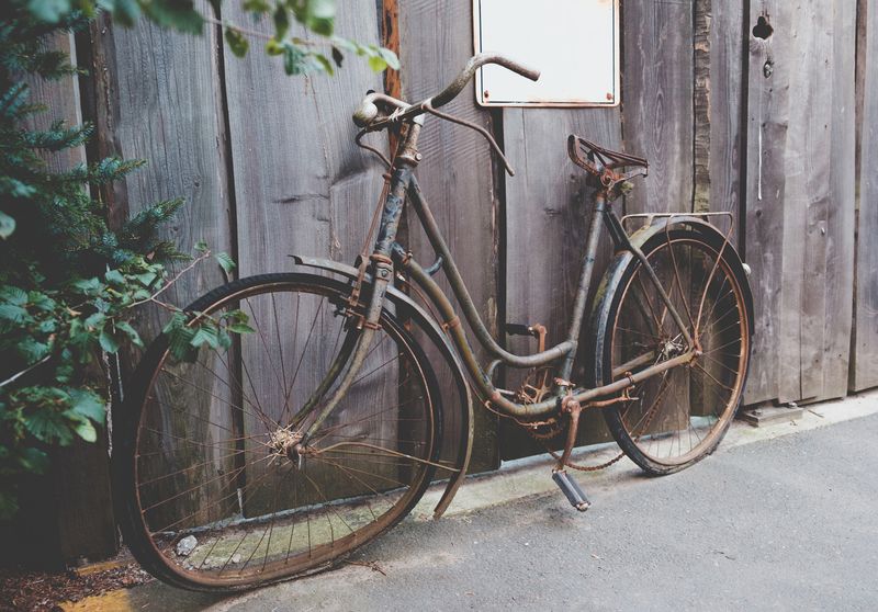 How to Responsibly Dispose of Old Bikes