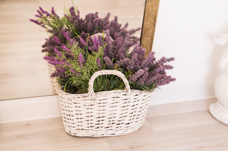 How to Responsibly Dispose of Artificial Flowers