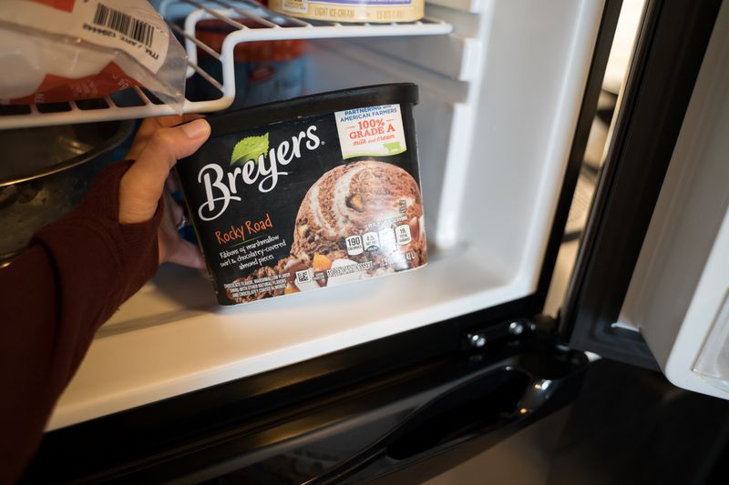 How to Responsibly Dispose of Ice Cream Cartons