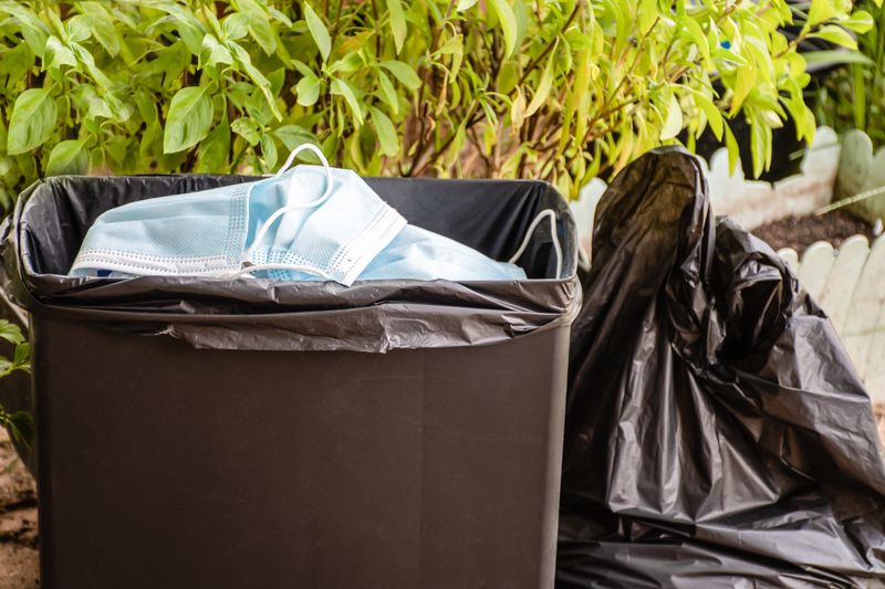 How to Responsibly Dispose of Face Masks