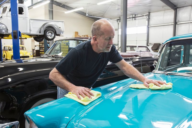 How to Responsibly Dispose of Auto Wax Polish