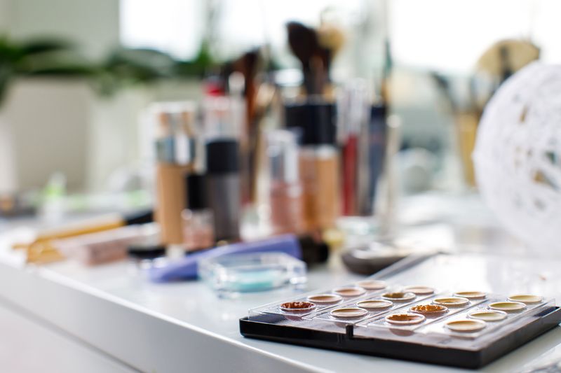 How to Responsibly Dispose of Cosmetics