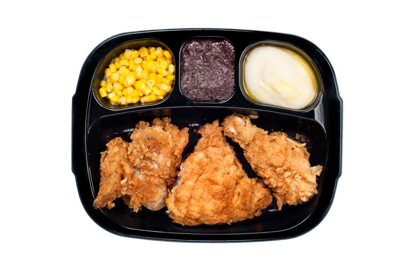 How to Responsibly Dispose of Frozen Food Trays