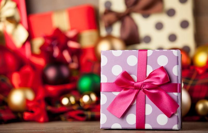 Avoiding the Landfill Responsibly: Handling Gift Boxes