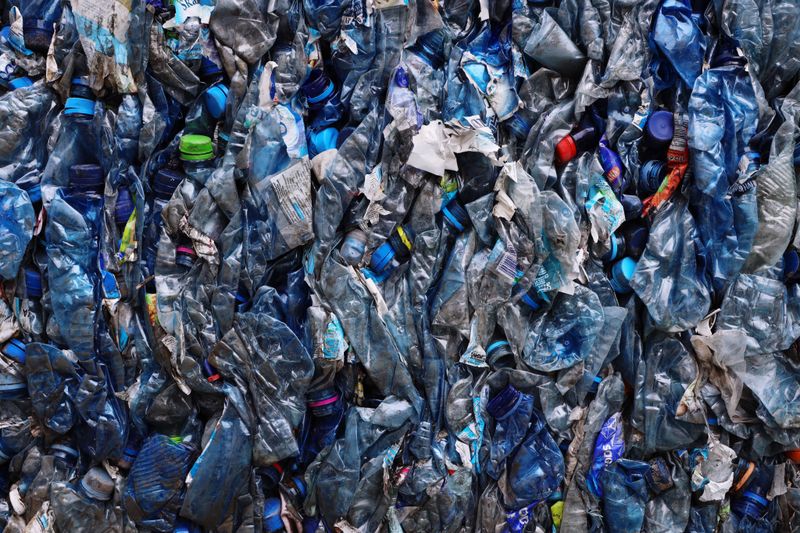 How to Responsibly Dispose of Plastic Bottles