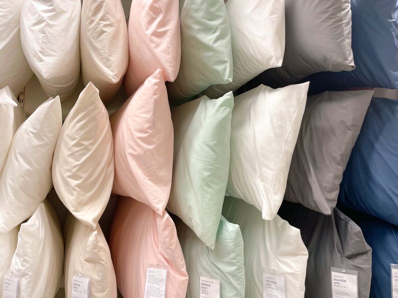 How to Properly Dispose of Pillows and Cushions