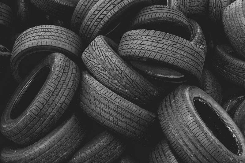 Proper Disposal of Tires: How to Avoid the Landfill Responsibly