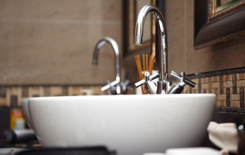 How to Responsibly Dispose of Sinks