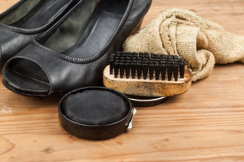 How to Responsibly Dispose of Shoe Polish