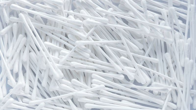 How to Properly Dispose of Cotton Swabs