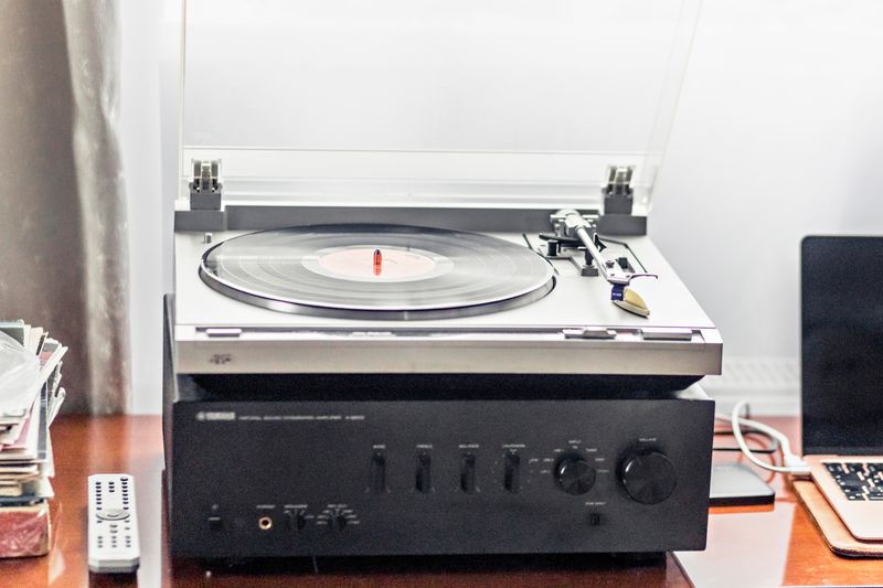 How to Responsibly Dispose of Record Players