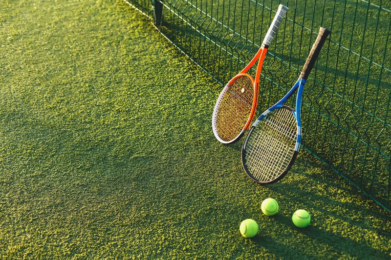 How to Dispose of Tennis Rackets Responsibly