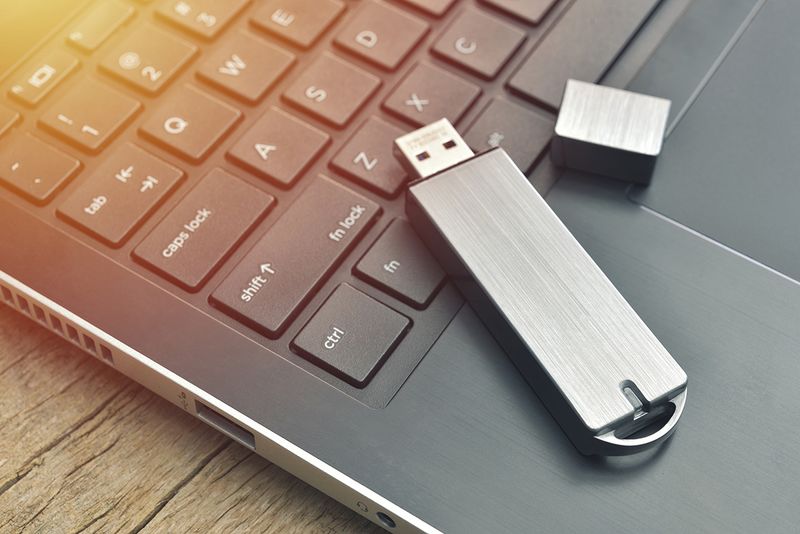 How to Responsibly Recycle or Donate USB Flash Drives